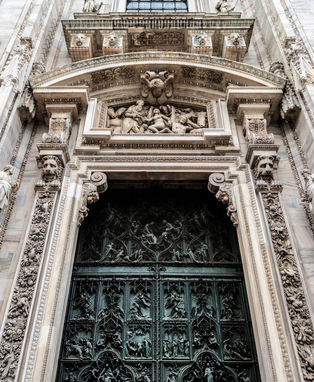 Il portale maggiore del Duomo di Milano
